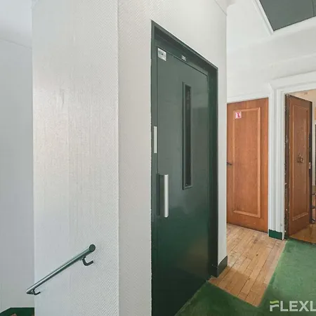 Flexliving - - Lowendal * Paris